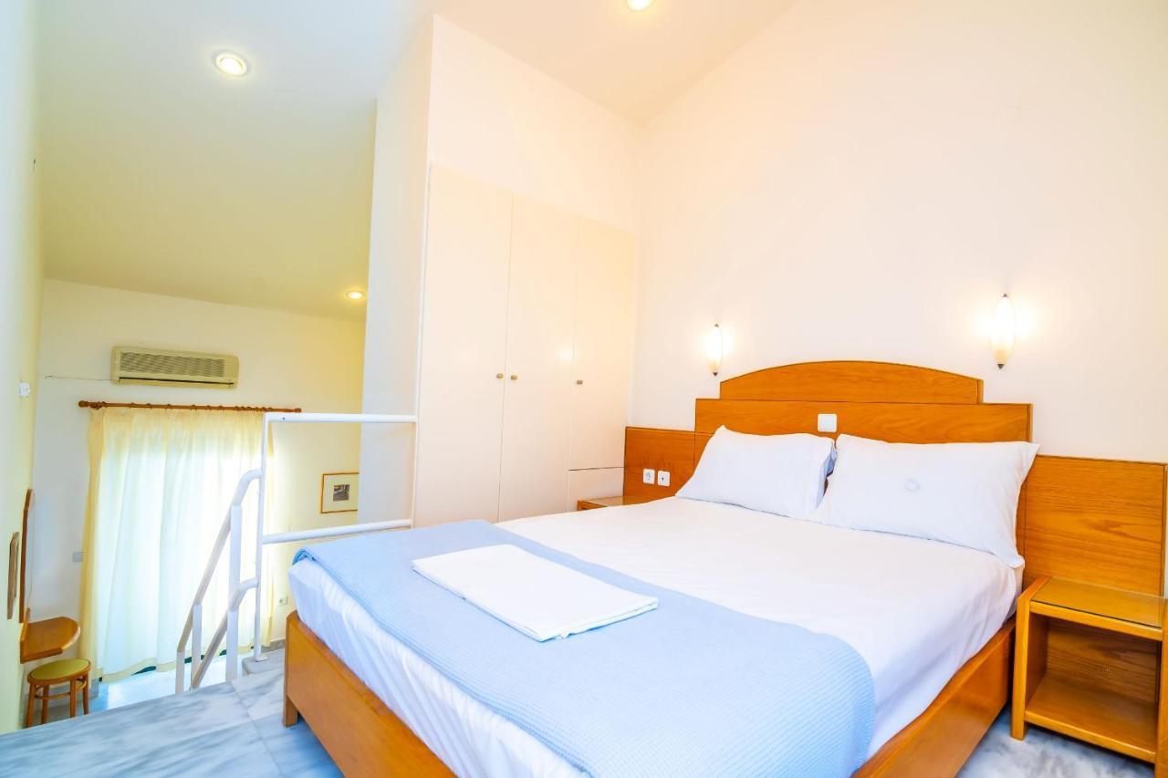 Orestis Hotel Sea View Apartments Stalos Exterior photo